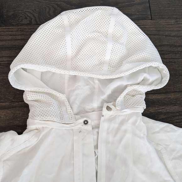 Reversible White Mesh Lululemon Zip Up - Picture 10 of 14
